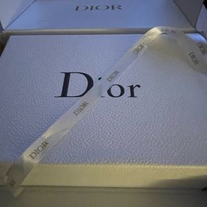 Large dior box